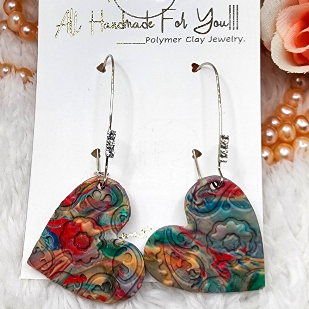 CLAY EARRING/handmade/hypoallergenic/polymer clay/lighweight.